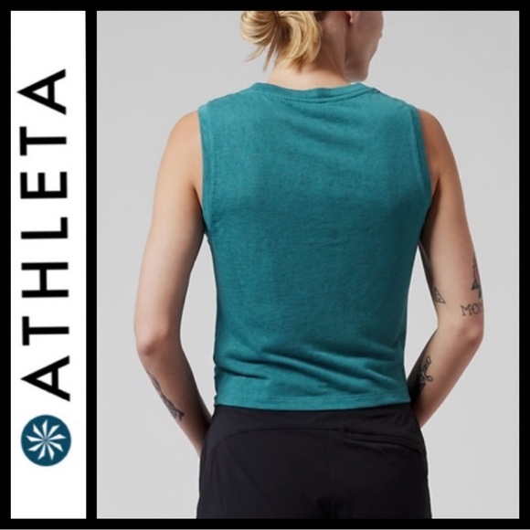 Athleta Twist Top Tank in Borealis Green - Picture 2 of 6
